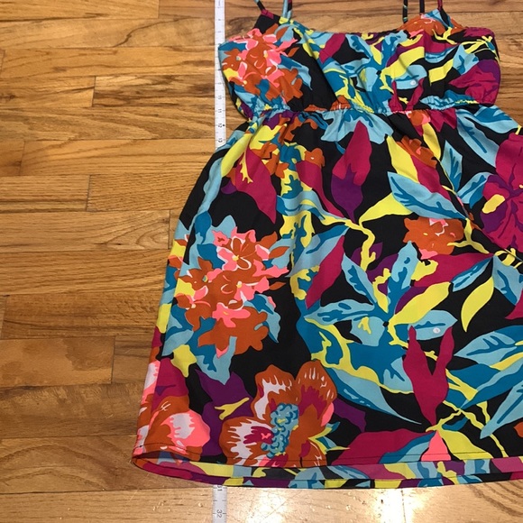 Bold, bright, fun spaghetti strap dress - Picture 2 of 9